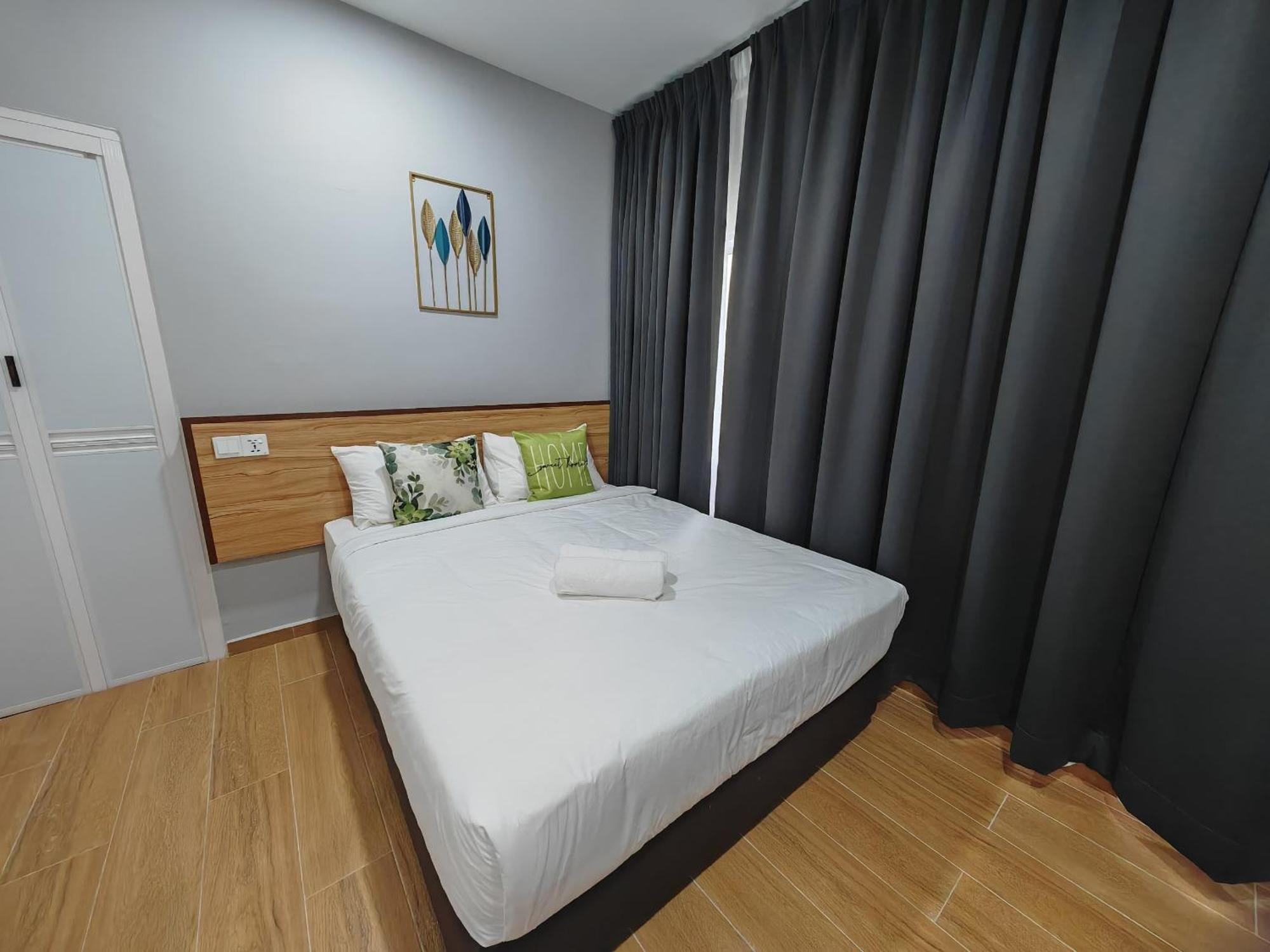 Sh Garden Hotel Танах-Мерах Экстерьер фото