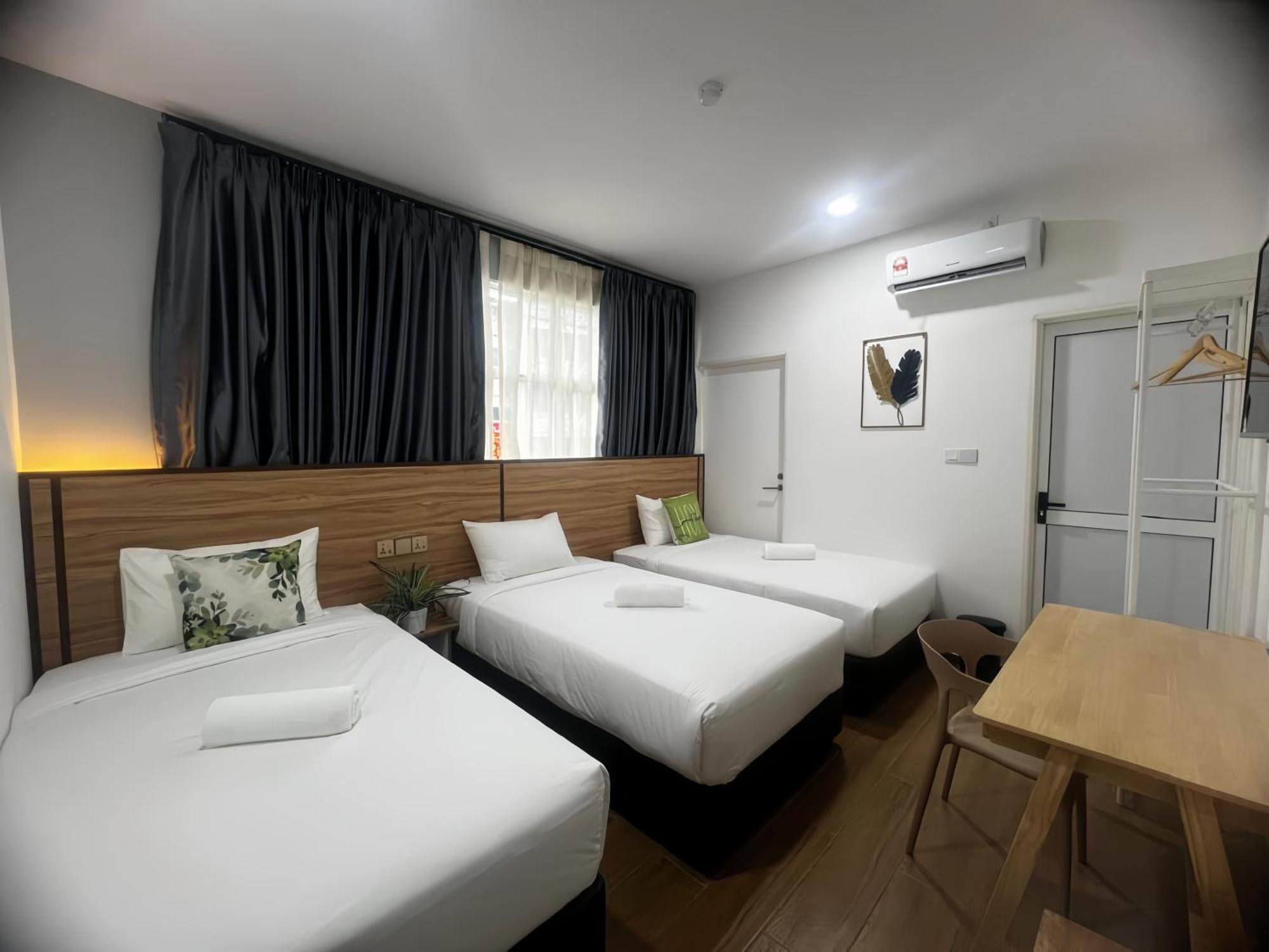 Sh Garden Hotel Танах-Мерах Экстерьер фото