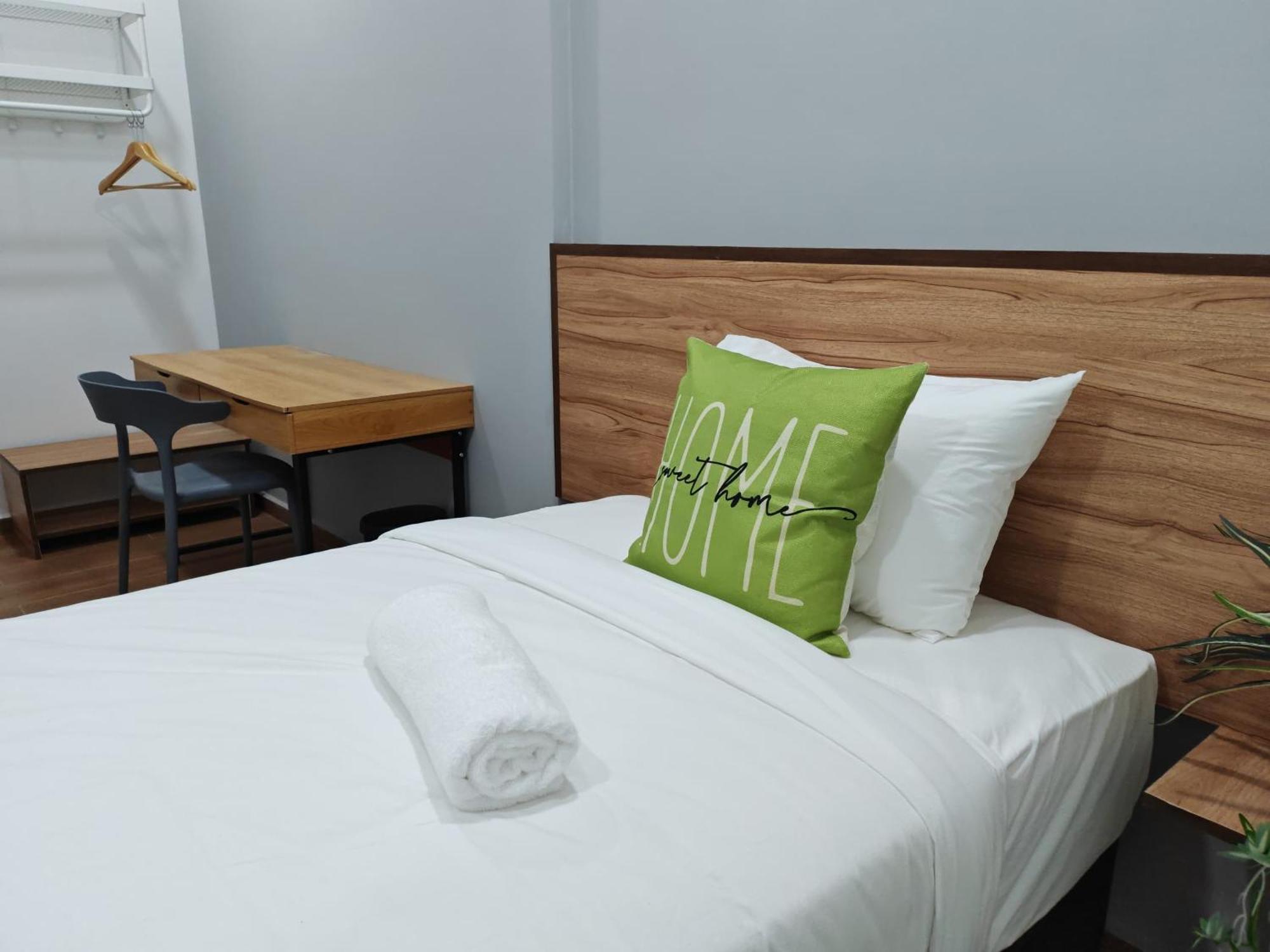 Sh Garden Hotel Танах-Мерах Экстерьер фото